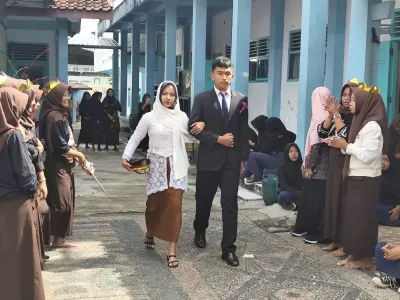 WhatsApp Image 2025-11-07 at 09